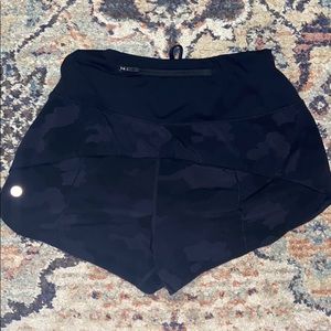camo speed up shorts !